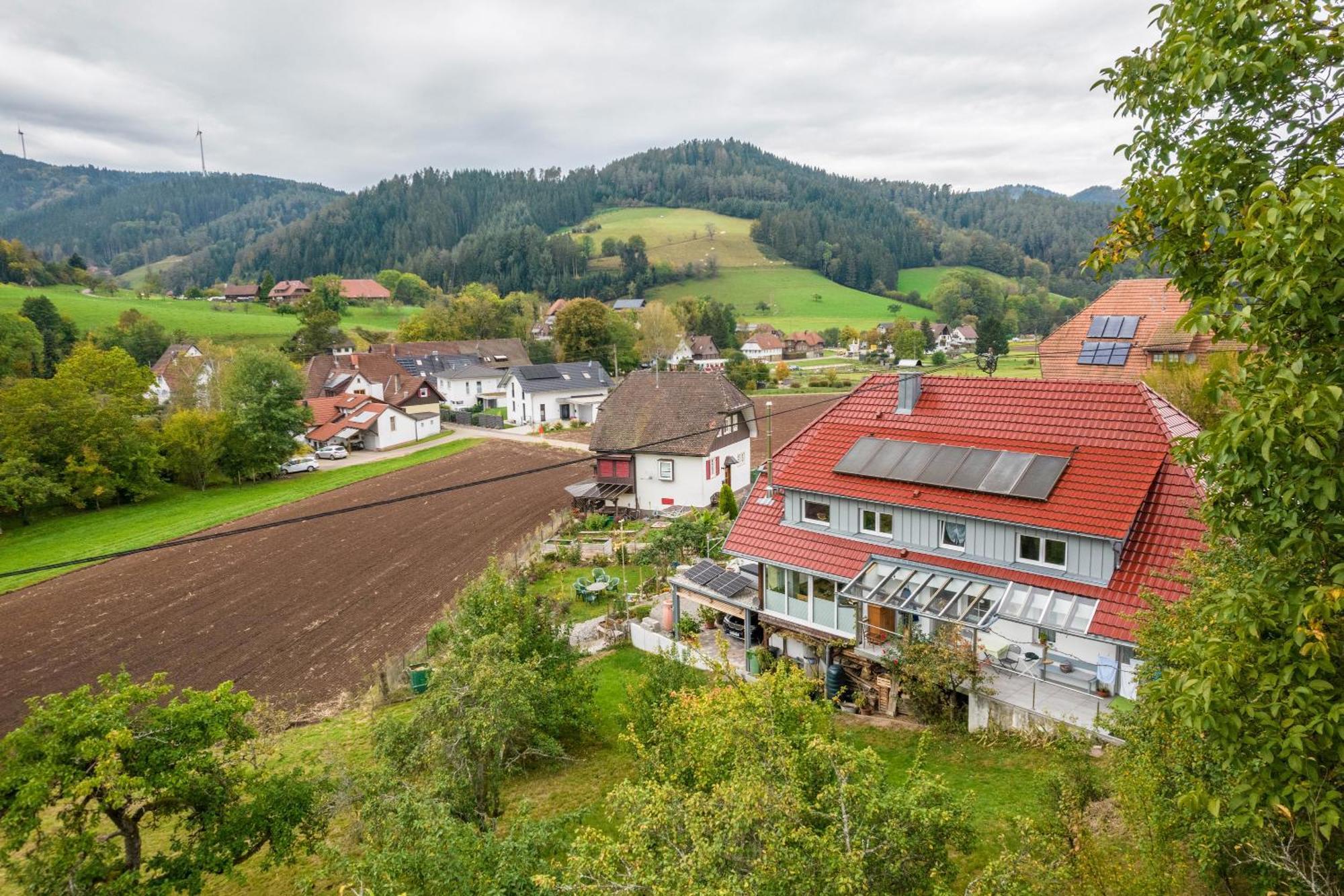 FeWo Lehmann mit Blick auf Schloß Gutach Exterior foto